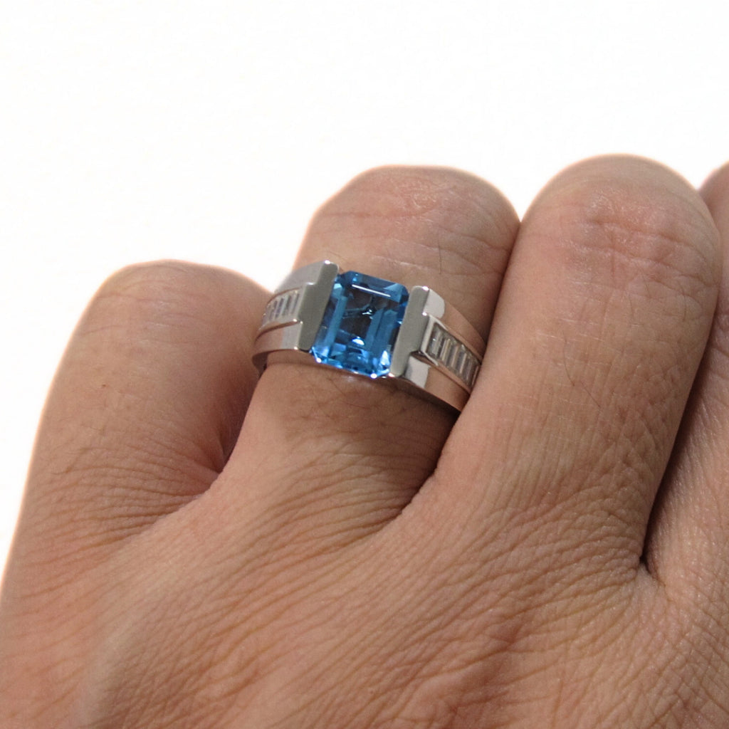 CG | Certified Natural Blue Topaz | Emerald-Cut 2ct | Silver Men’s Ring | D VVS Moissanite Baguette