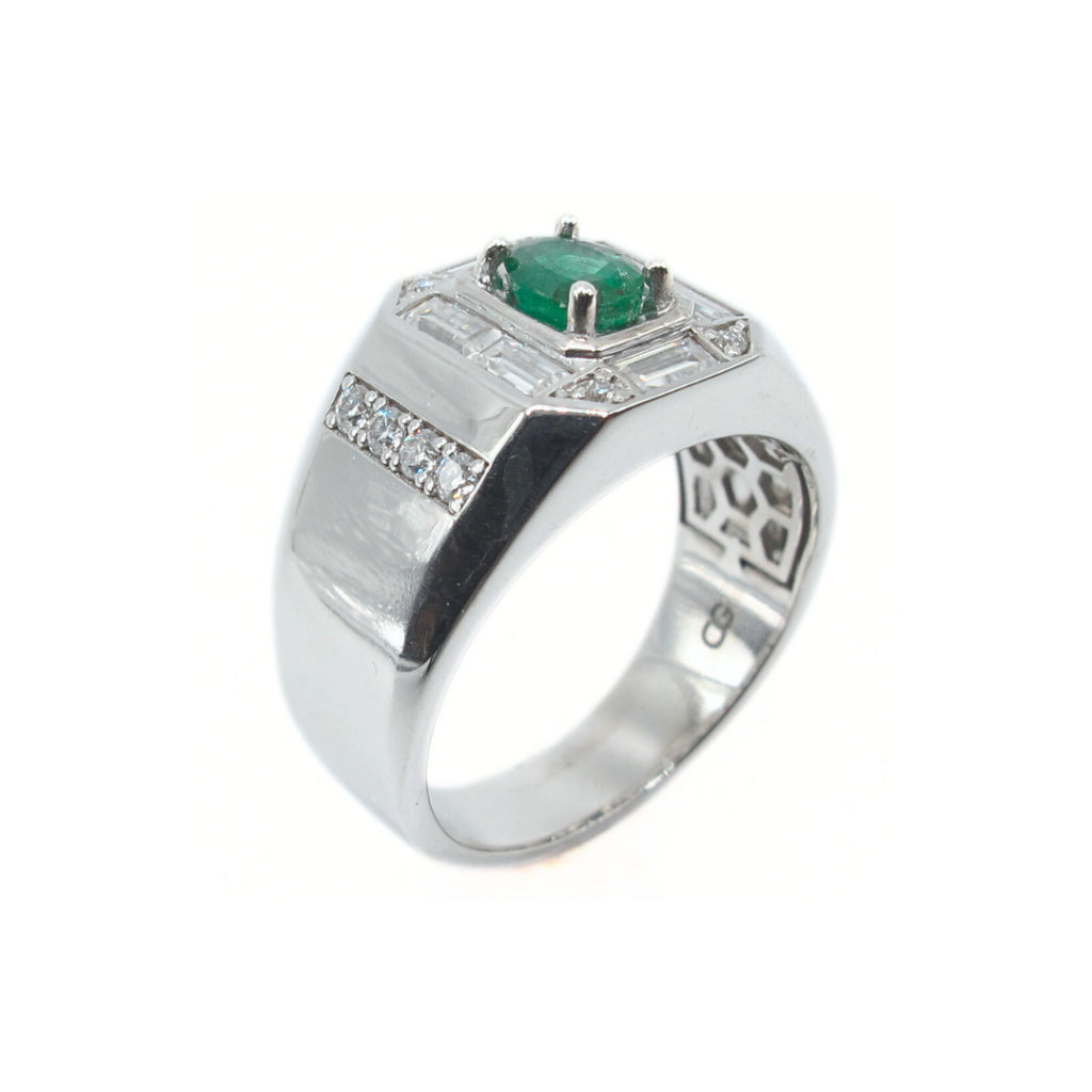 CG | Certifed Natural Emerald Men’s Ring | D VVS Moissanite | Bold. Luxurious. Unforgettable.